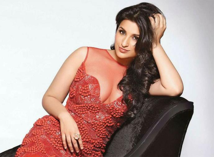 Which Indian Actress would you say is the hottest overall?