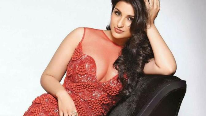 Which Indian Actress would you say is the hottest overall?