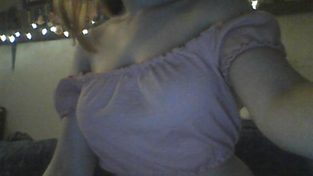 Is this crop top pretty?