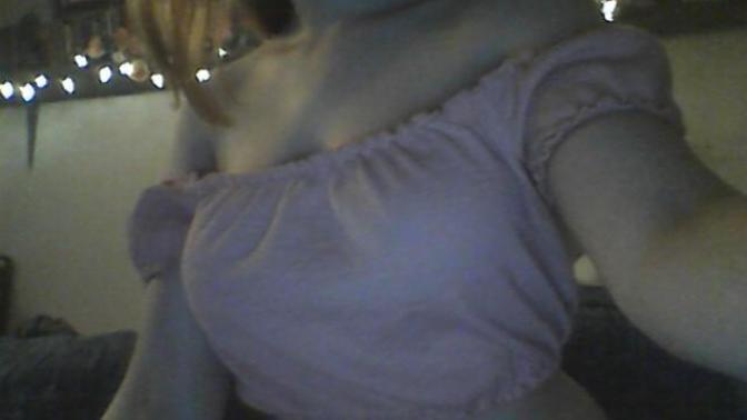 Is this crop top pretty?