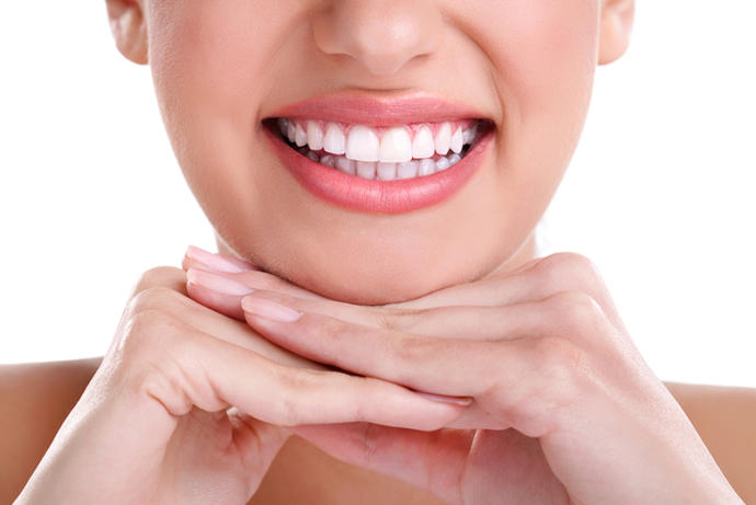 Does jizz whiten teeth?