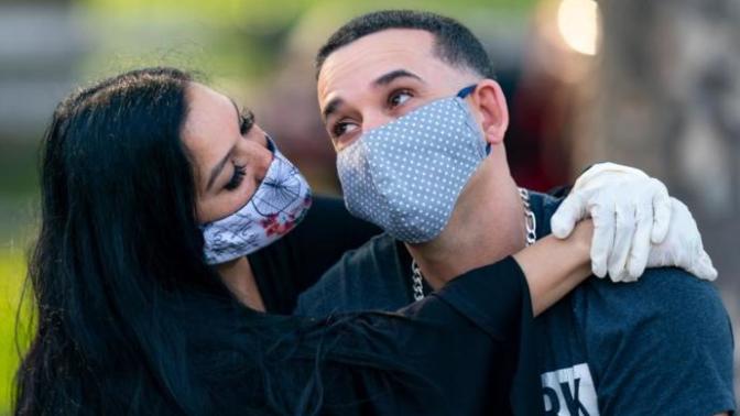 How do you flirt with a face mask on?