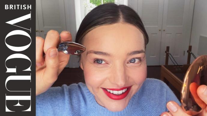How does Miranda Kerr look 20 at 37?