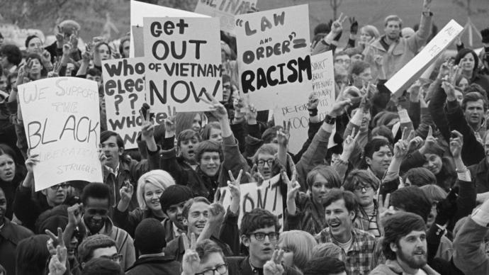 Nixon wins reelection with War Protesters