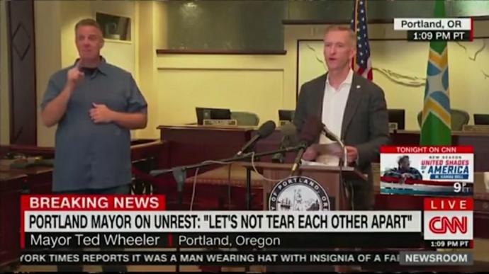 Do you think the mayor of Portland truly believes Trump said white supremacists are very fine people, or do you think hes deliberately lying?