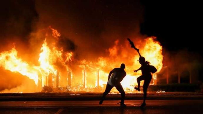 Would you support a law were rioters and looters can be killed on sight?