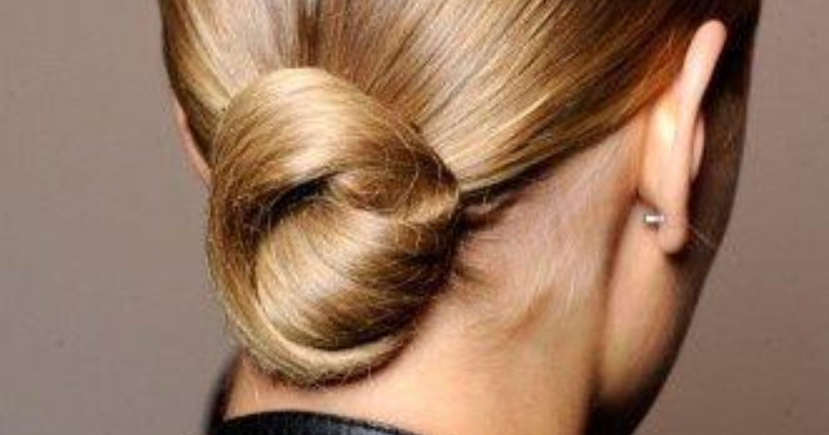 Is a tight low bun pretty/attractive? GirlsAskGuys