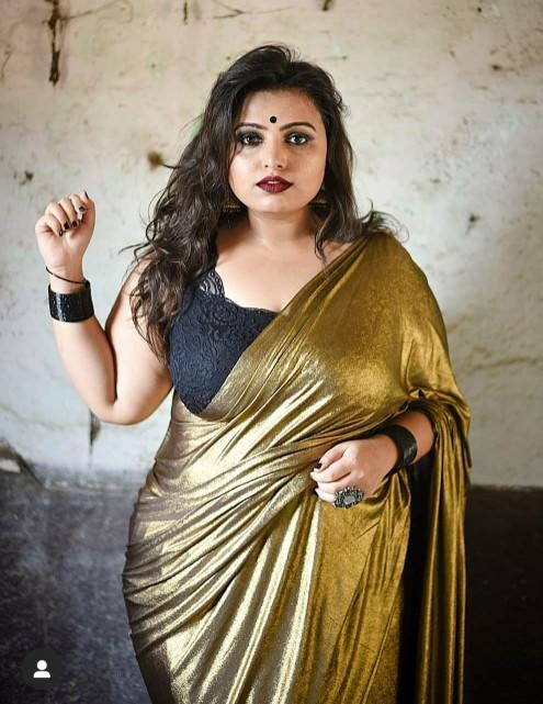 What do you think about sarees? Traditional Indian women wear these?