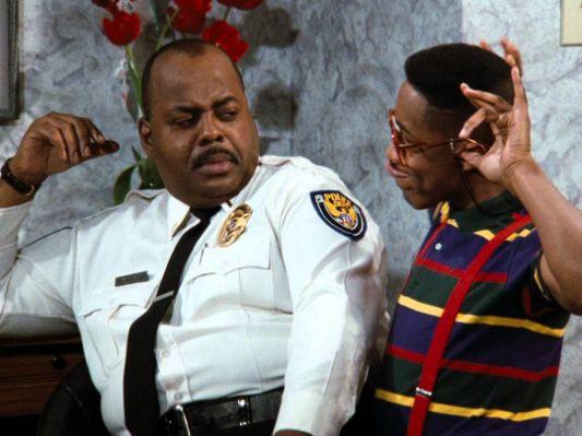 Which is the favorite slang for police?🚔👮🥓🐷🍩?