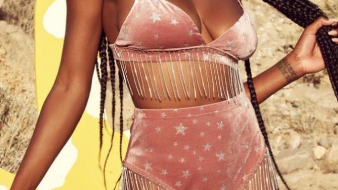 What should I wear to the lingerie party?