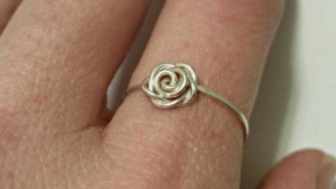 Which rose ring is cuter for daily wearing?