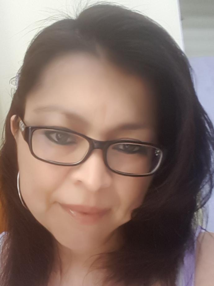 Do you like females with glasses?