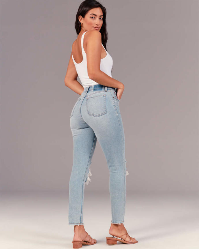 Do you think "low-rise" jeans will make a comeback? Do you look forward to it?