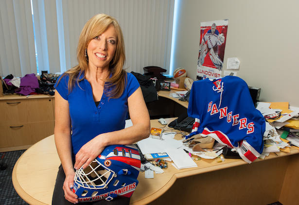 Which of these 7 sports teams with New York in their name with the specific fan do you think most supports that team?
