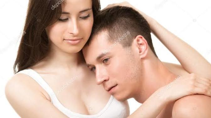 Girls and guys how would you feel if you are in one of these situations? Do you think it's romantic and pleasing? Would you dream of such a moment?