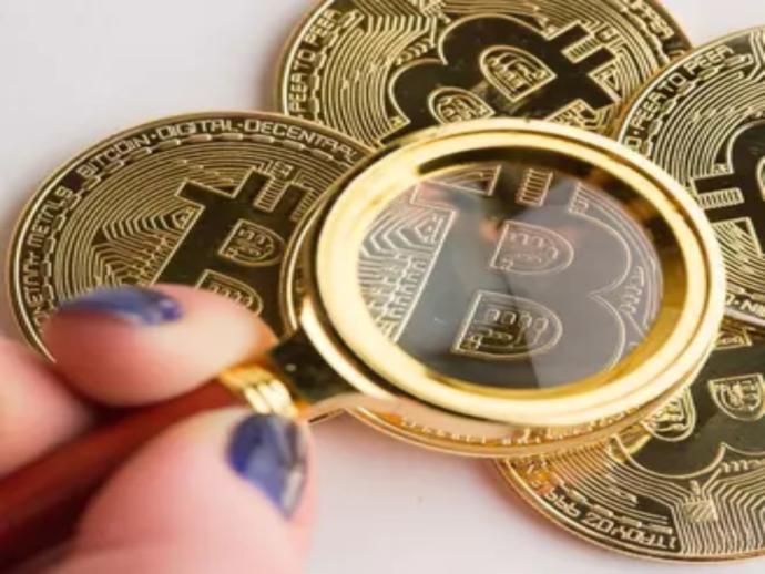 What are your views on whether things should be paid using Bitcoin in terms of if it should have legality or illegality?