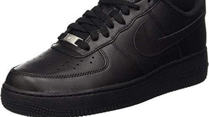 Has anyone actually noticed criminal activity involving people who wear black Air force 1s?