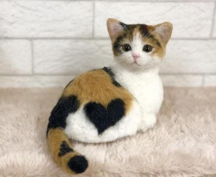 Which do you like more, dogs or cats?