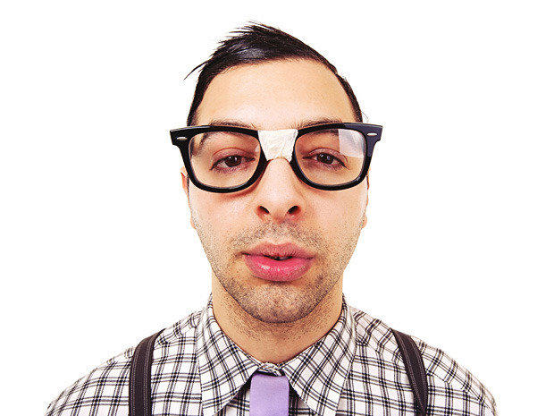 Men in glasses - Are they hot or not (for women)?