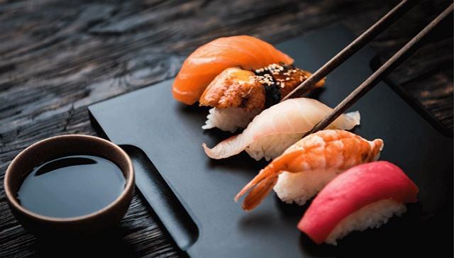 Which countrys food do you like best and why?