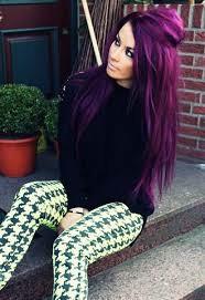 What colours go well with purple hair colour?