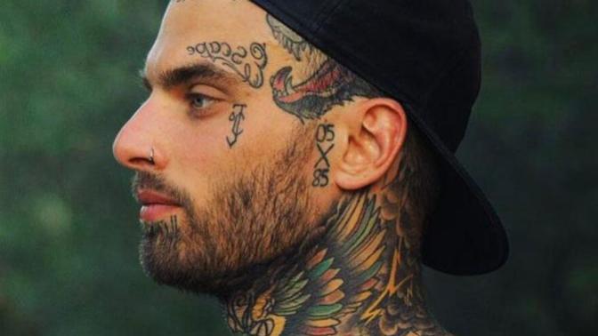Can a person with neck or facial tattoos (outside of the entertainment/tattoo world) ever hope to be wildly successful?