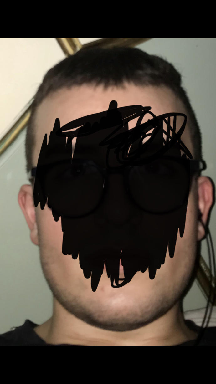 What hairstyle fits my face shape better?