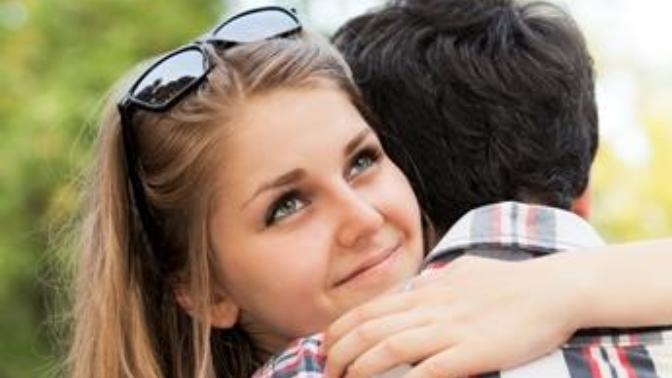 Is confiding to a female friend while being in a relationship a good or bad idea?