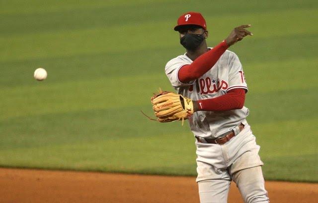 Although it isnt required on the baseball field, is it better that Major League Baseball players wear masks or not wear them?