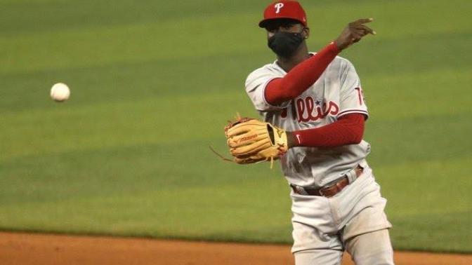 Although it isn't required on the baseball field, is it better that Major League Baseball players wear masks or not wear them?