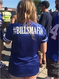 What percent of women do you think are more passionate over football than her boyfriend/husband?