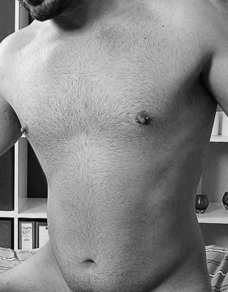 Closely trimmed coarse hairs?
