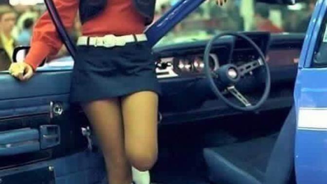 What do you think of women who wears mini skirts/mini dresses?