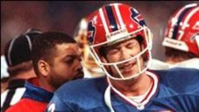 Which quarterback had the bigger choke during Super Bowl experiences: Jim Kelly or Matt Ryan?