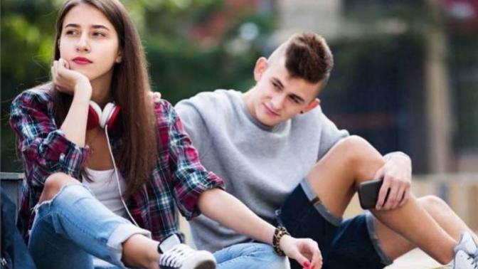 Guys aren’t going to chase if they don't know for a fact that a girl is into them: true or false?