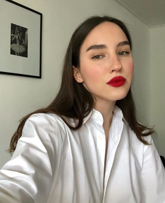 Guys, which makeup look do you prefer on girls?