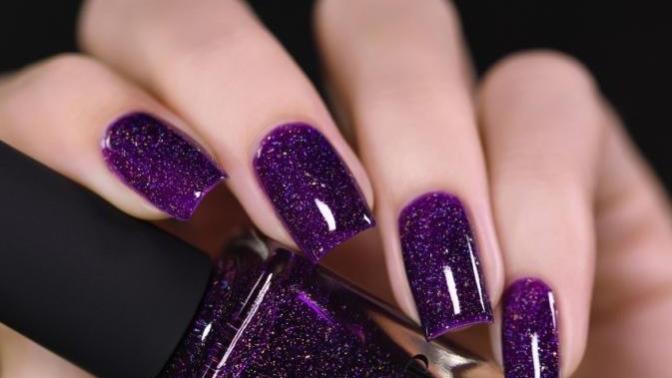 Guys, what is your favorite nail color on women?