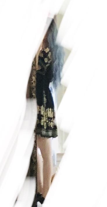 IYO ~ Taking in an average of all pics ~ Would you guess this hair color is more blue or more grey, overall?
