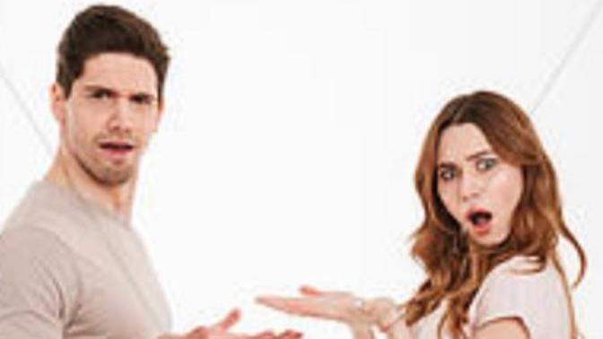 What's something guys and girls worry about when it comes to hygiene in a relationship?