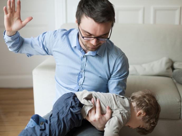 If you were in public and saw a parent spanking their kid, would you call CPS?
