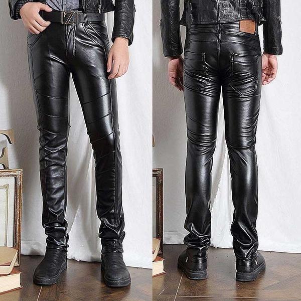 Are leather leggings hot?