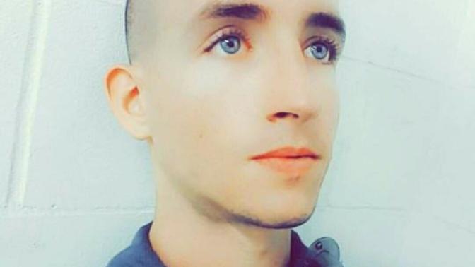 (Guys) or (Women) what is the most attractive eye color to you?