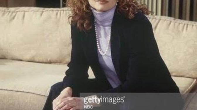 Do you like her hair?