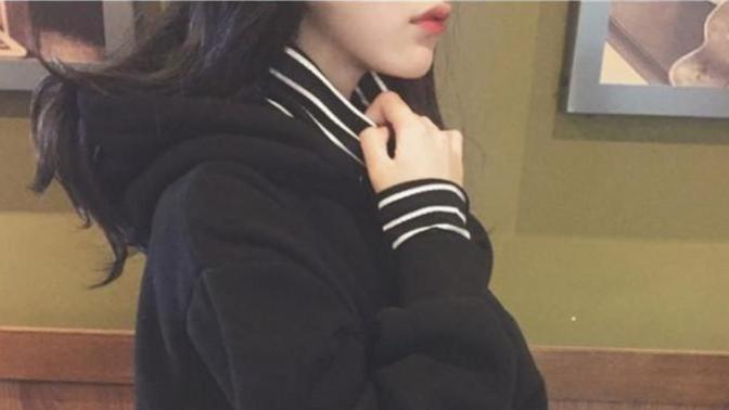 What are your thoughts on this look (turtleneck under hoodie)?