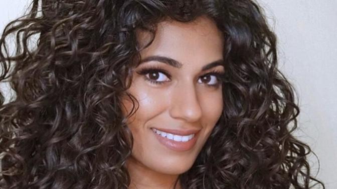 What's your opinion on girls with dark curly hair?