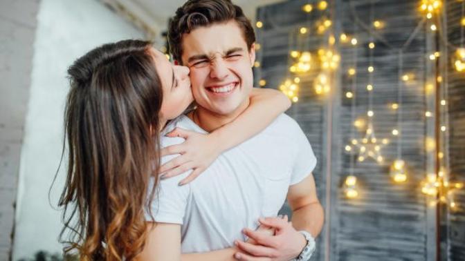 What signs help you see your compatibility with someone in a relationship?