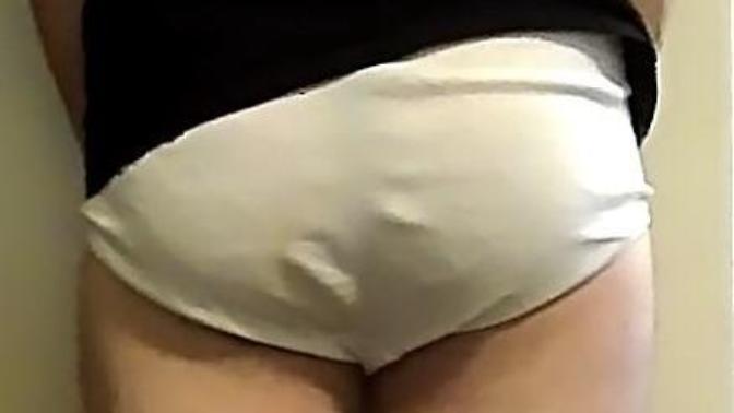 Is it okay for my boyfriend to wear tighty whities?