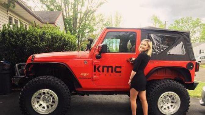 Are Kia Motor Corporation jeeps the best brand and is red and black the best 2 colors for a jeep?