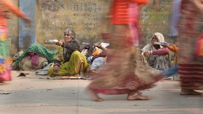 Why is public barefooting in India only socially acceptable for beggars ( than awkward moment when you envy this privilege ) READ DETAILS?