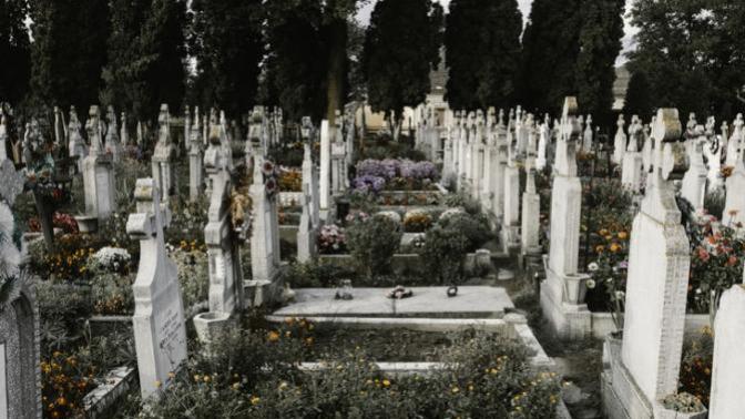 How would you feel if nobody mourned over your death?